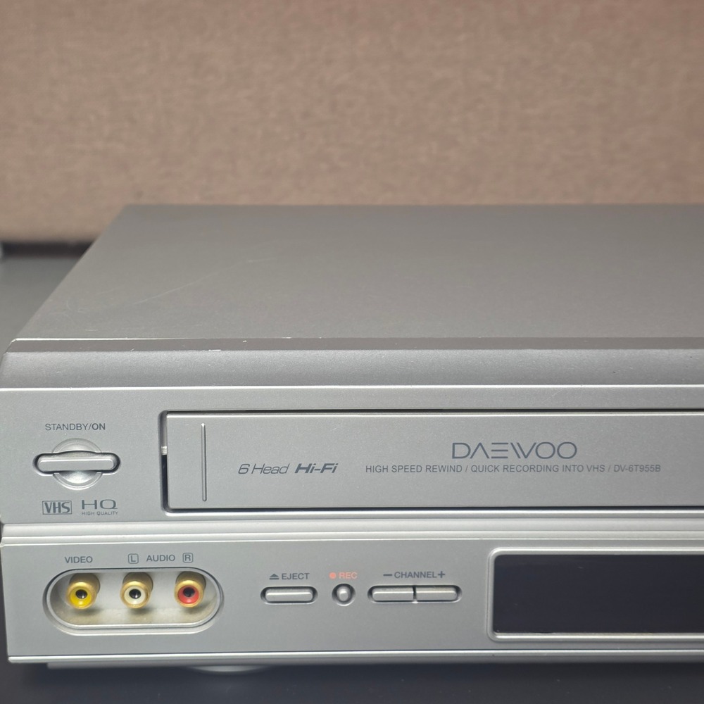 Daewoo DVD VCR Combo Player Silver DV-6T955B 6-Head Hi-Fi VHS CD WORKS - Picture 3 of 7